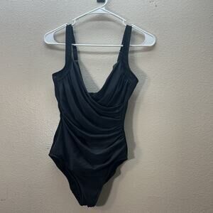 Miraclesuit Womens‎ 6 Black Faux Wrap Front One Piece Swimsuit Slimming Style